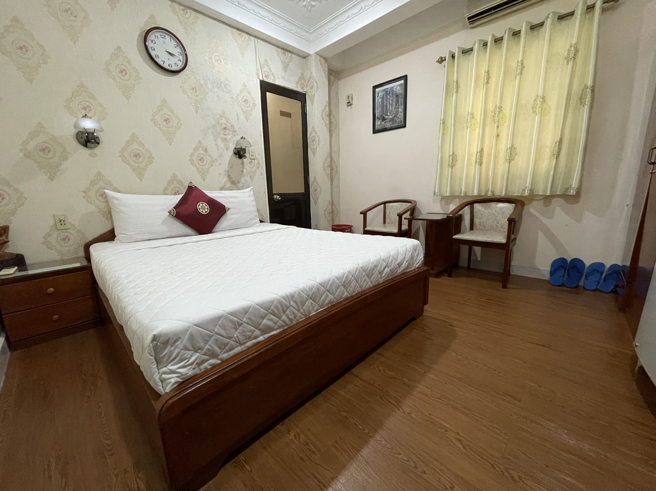 Phòng đơn 1-2 người 503