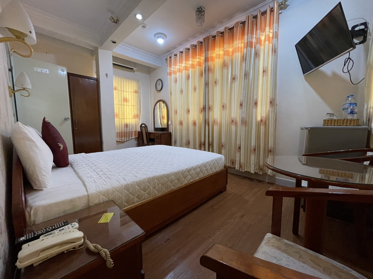 Phòng đơn 1-2 người 605